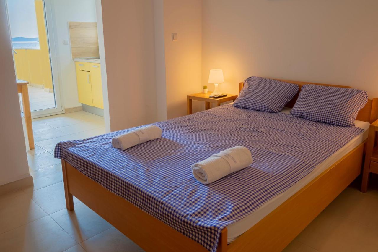 Beach Apartments Marijana Vodice Eksteriør bilde